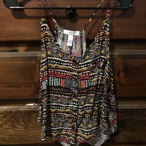 Aztec design top